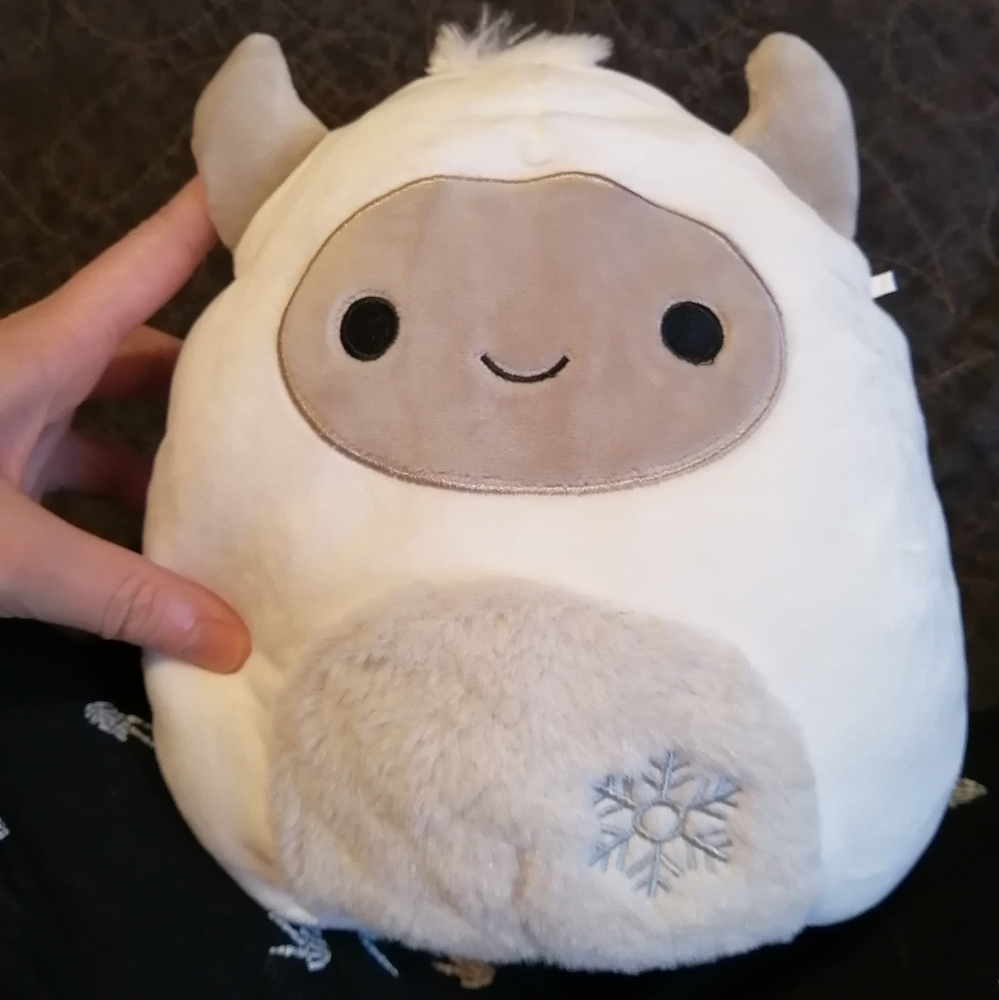 OG 8" Amleth the yeti squishmallow plush